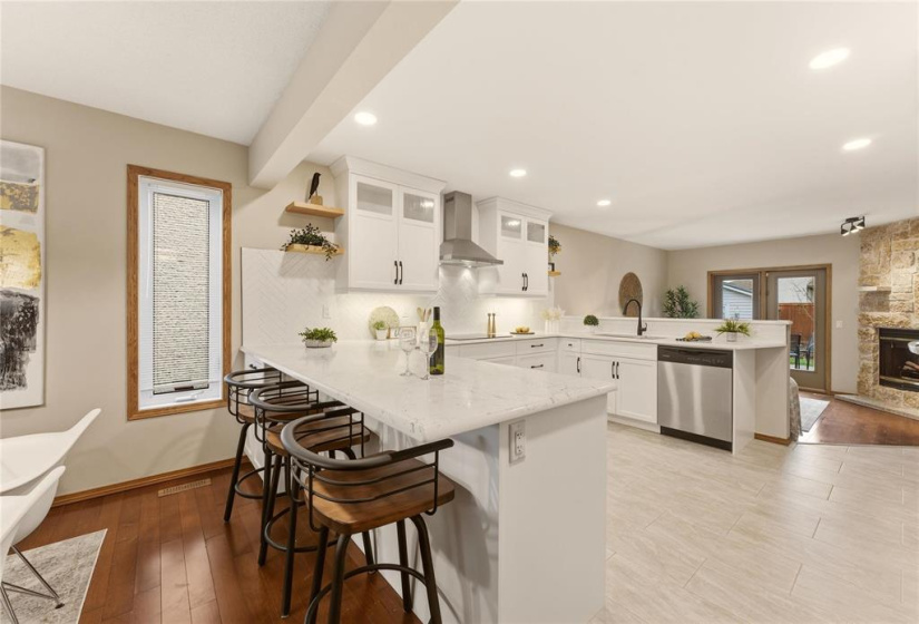 14 Sunrise, 3 Bedrooms Bedrooms, 16 Rooms Rooms,3 BathroomsBathrooms,Residential,For Sale,Sunrise