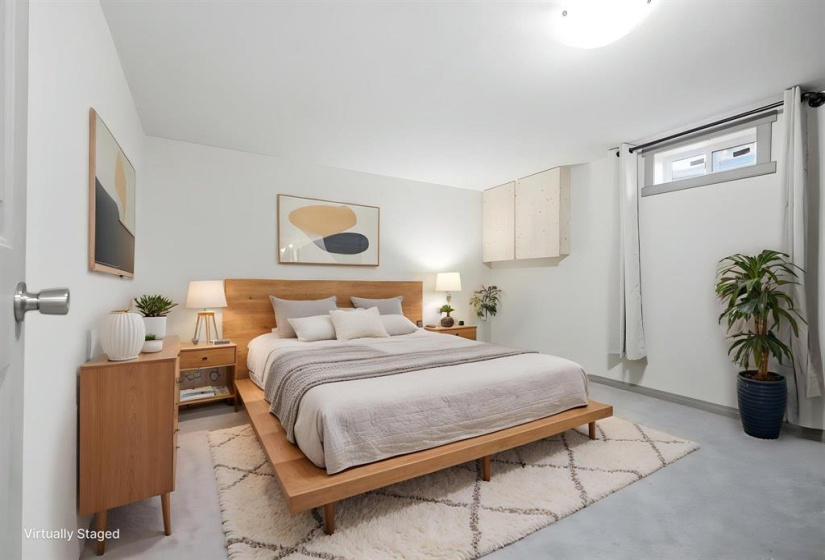 23 Bering, 5 Bedrooms Bedrooms, 13 Rooms Rooms,2 BathroomsBathrooms,Residential,For Sale,Bering