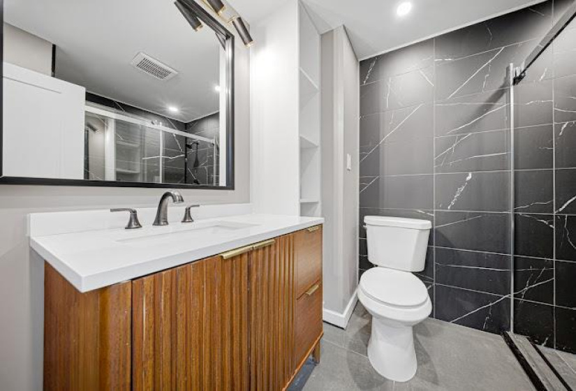 90 Hindley, 3 Bedrooms Bedrooms, 6 Rooms Rooms,1 BathroomBathrooms,Residential,For Sale,Hindley