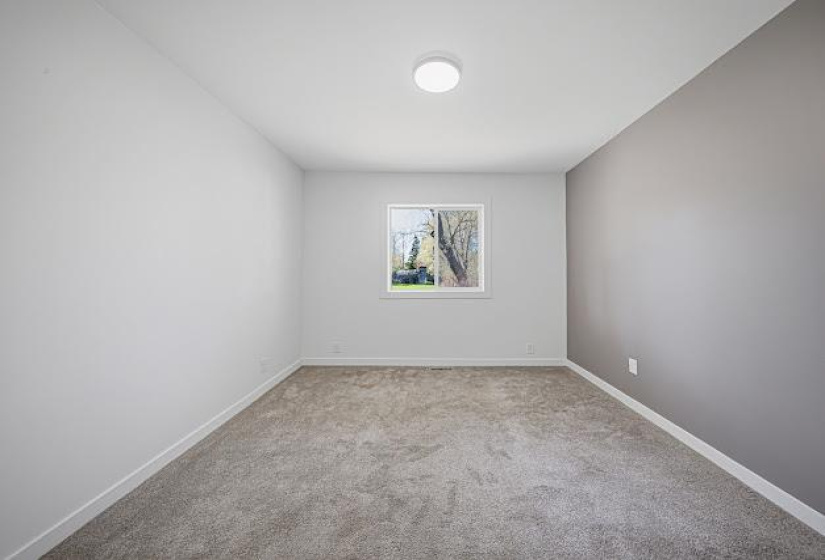 90 Hindley, 3 Bedrooms Bedrooms, 6 Rooms Rooms,1 BathroomBathrooms,Residential,For Sale,Hindley