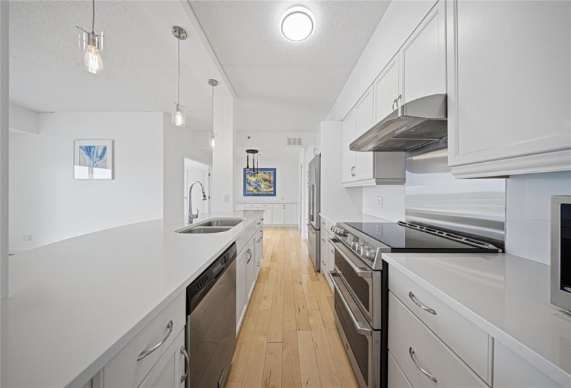 110 Creek Bend, 2 Bedrooms Bedrooms, 7 Rooms Rooms,1 BathroomBathrooms,Condominium,For Sale,Creek Bend