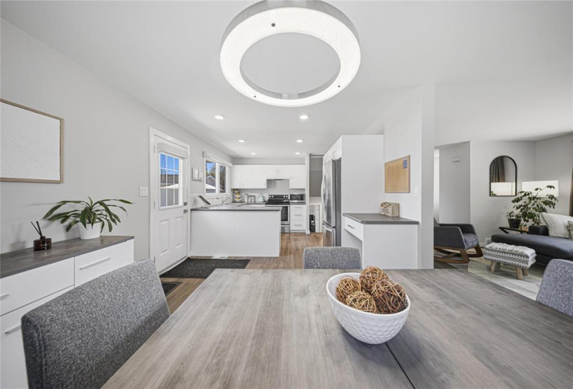 117 Addison, 4 Bedrooms Bedrooms, 11 Rooms Rooms,2 BathroomsBathrooms,Residential,For Sale,Addison