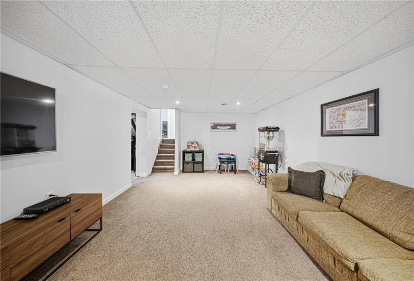 117 Addison, 4 Bedrooms Bedrooms, 11 Rooms Rooms,2 BathroomsBathrooms,Residential,For Sale,Addison