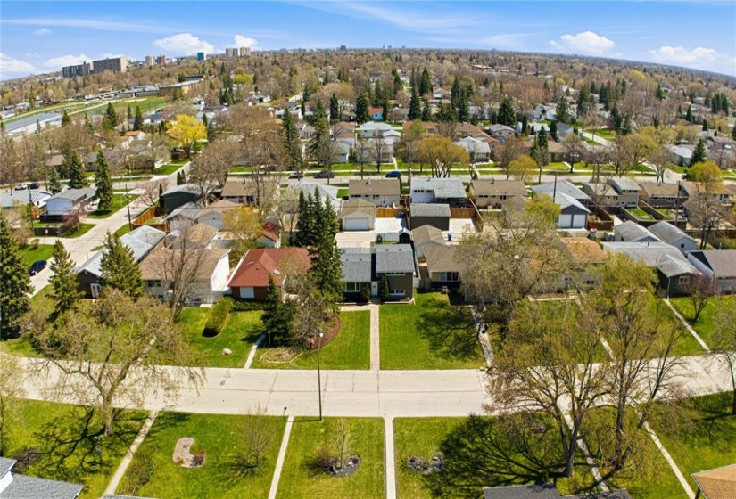 117 Addison, 4 Bedrooms Bedrooms, 11 Rooms Rooms,2 BathroomsBathrooms,Residential,For Sale,Addison