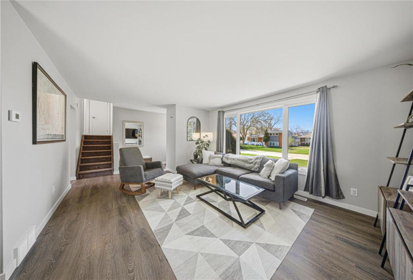 117 Addison, 4 Bedrooms Bedrooms, 11 Rooms Rooms,2 BathroomsBathrooms,Residential,For Sale,Addison