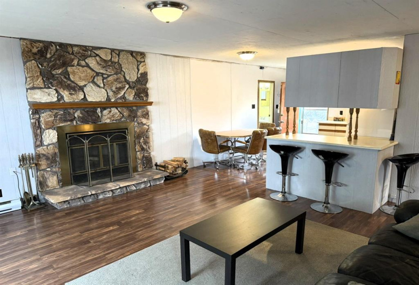 132 ARNHOLD, 3 Bedrooms Bedrooms, 7 Rooms Rooms,1 BathroomBathrooms,Residential,For Sale,ARNHOLD