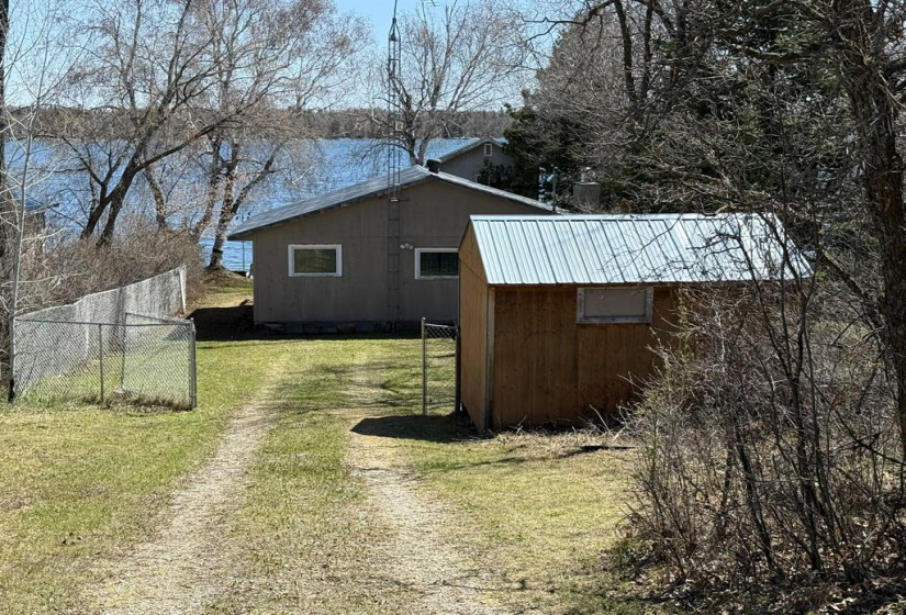 132 ARNHOLD, 3 Bedrooms Bedrooms, 7 Rooms Rooms,1 BathroomBathrooms,Residential,For Sale,ARNHOLD