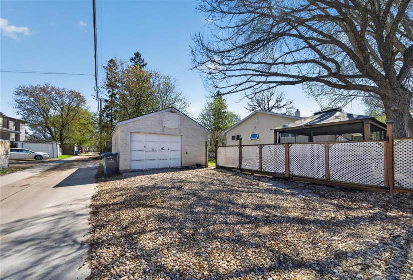 133 Humboldt, 4 Bedrooms Bedrooms, 11 Rooms Rooms,2 BathroomsBathrooms,Residential,For Sale,Humboldt