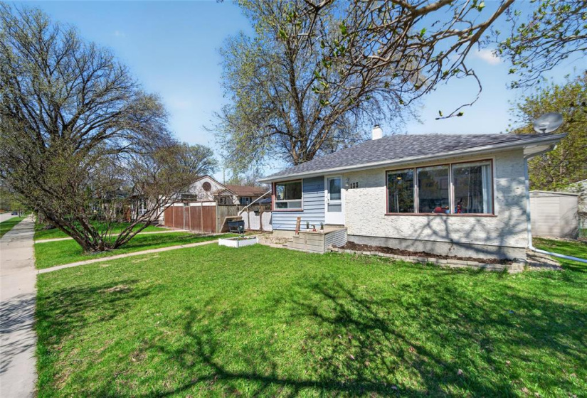 133 Humboldt, 4 Bedrooms Bedrooms, 11 Rooms Rooms,2 BathroomsBathrooms,Residential,For Sale,Humboldt