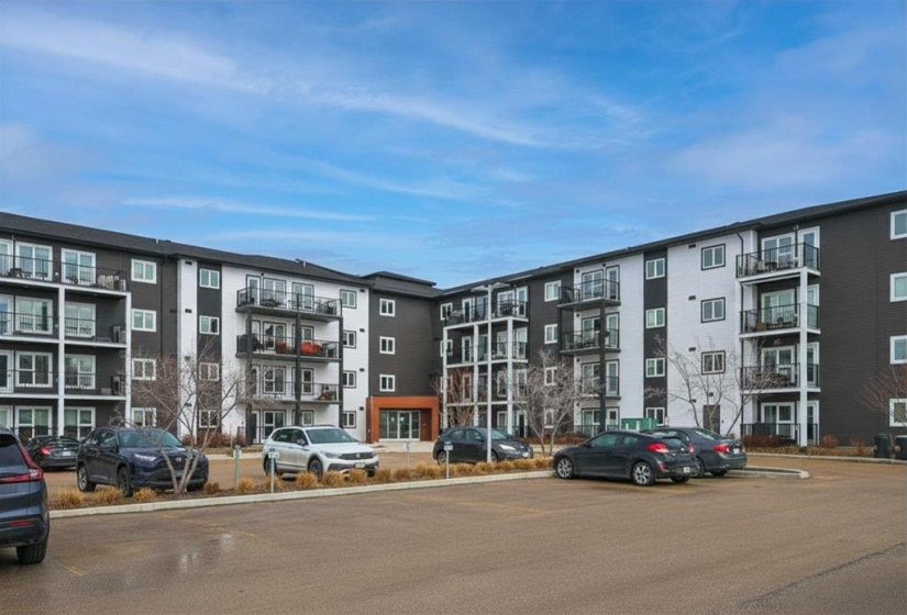 545 Dale, 2 Bedrooms Bedrooms, 9 Rooms Rooms,2 BathroomsBathrooms,Condominium,For Sale,Dale