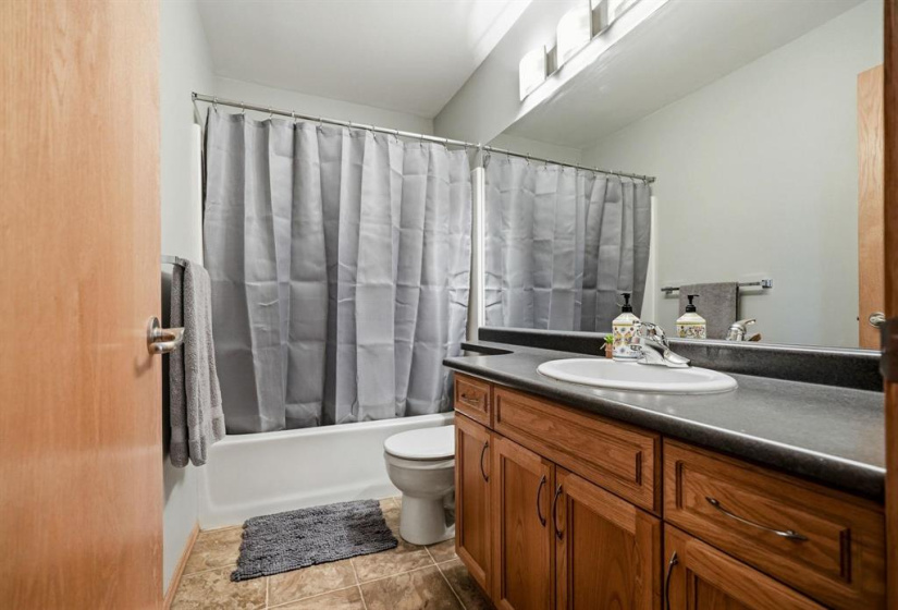 100 Southside, 4 Bedrooms Bedrooms, 13 Rooms Rooms,2 BathroomsBathrooms,Residential,For Sale,Southside