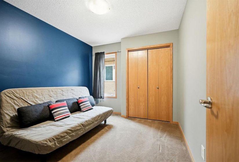 100 Southside, 4 Bedrooms Bedrooms, 13 Rooms Rooms,2 BathroomsBathrooms,Residential,For Sale,Southside