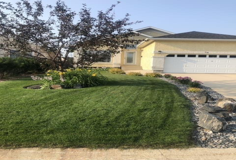 56 Thurston, 4 Bedrooms Bedrooms, 16 Rooms Rooms,3 BathroomsBathrooms,Residential,For Sale,Thurston