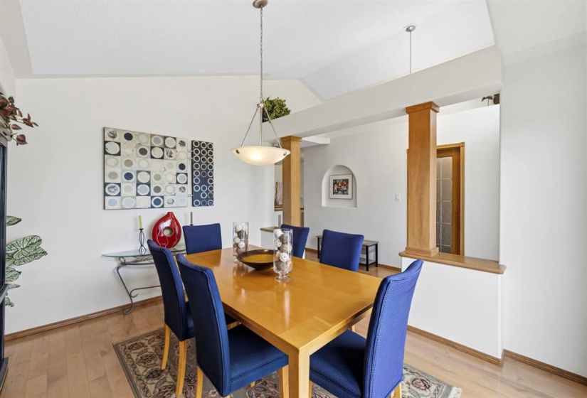 56 Thurston, 4 Bedrooms Bedrooms, 16 Rooms Rooms,3 BathroomsBathrooms,Residential,For Sale,Thurston