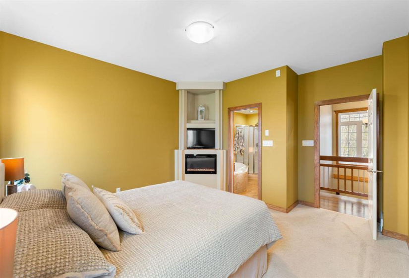 24 Poplar, 4 Bedrooms Bedrooms, 15 Rooms Rooms,3 BathroomsBathrooms,Residential,For Sale,Poplar