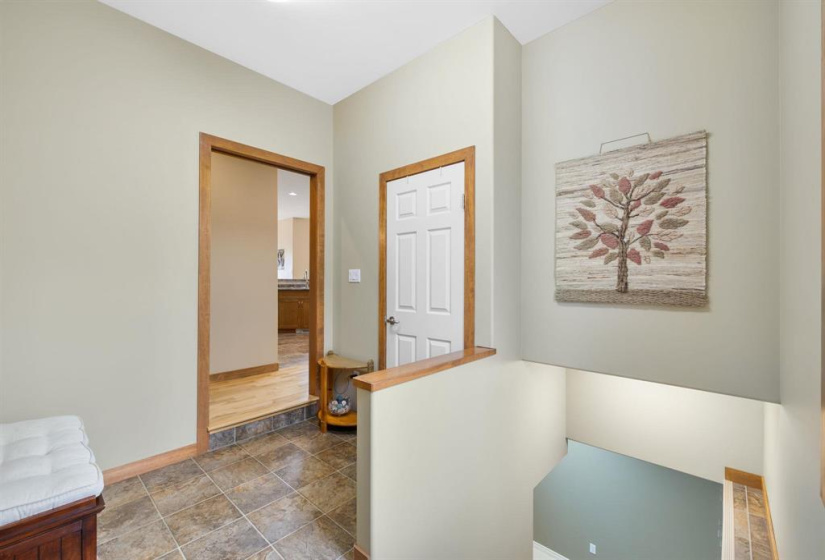 24 Poplar, 4 Bedrooms Bedrooms, 15 Rooms Rooms,3 BathroomsBathrooms,Residential,For Sale,Poplar
