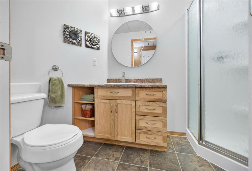 24 Poplar, 4 Bedrooms Bedrooms, 15 Rooms Rooms,3 BathroomsBathrooms,Residential,For Sale,Poplar