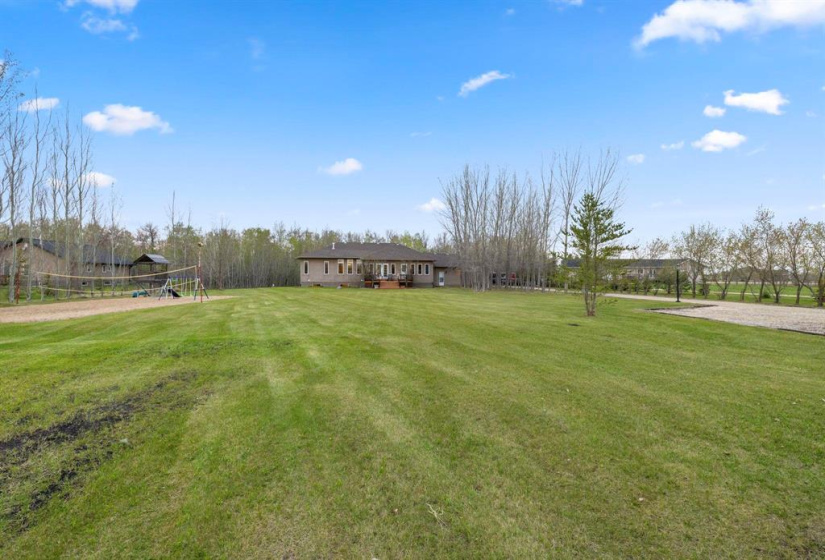 24 Poplar, 4 Bedrooms Bedrooms, 15 Rooms Rooms,3 BathroomsBathrooms,Residential,For Sale,Poplar