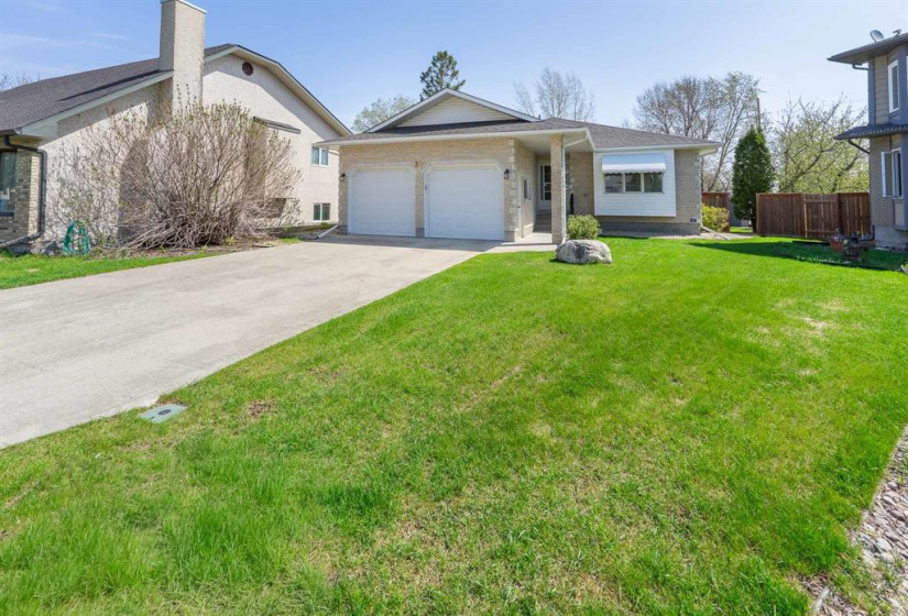 30 Reese, 3 Bedrooms Bedrooms, 11 Rooms Rooms,2 BathroomsBathrooms,Residential,For Sale,Reese
