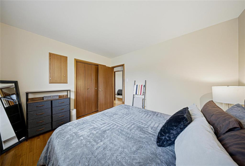 106 Duluth, 3 Bedrooms Bedrooms, 11 Rooms Rooms,1 BathroomBathrooms,Residential,For Sale,Duluth