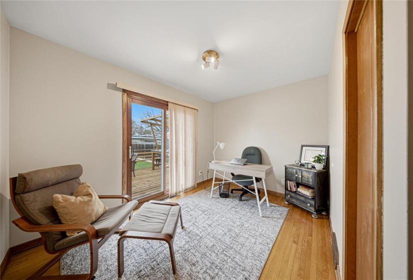 106 Duluth, 3 Bedrooms Bedrooms, 11 Rooms Rooms,1 BathroomBathrooms,Residential,For Sale,Duluth
