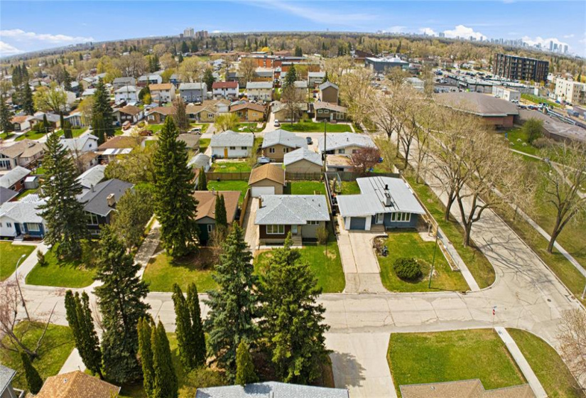 106 Duluth, 3 Bedrooms Bedrooms, 11 Rooms Rooms,1 BathroomBathrooms,Residential,For Sale,Duluth