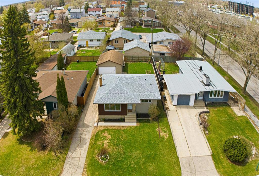 106 Duluth, 3 Bedrooms Bedrooms, 11 Rooms Rooms,1 BathroomBathrooms,Residential,For Sale,Duluth