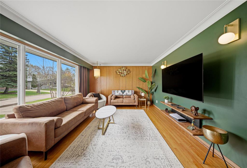 106 Duluth, 3 Bedrooms Bedrooms, 11 Rooms Rooms,1 BathroomBathrooms,Residential,For Sale,Duluth