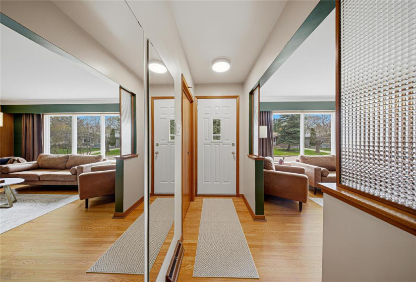 106 Duluth, 3 Bedrooms Bedrooms, 11 Rooms Rooms,1 BathroomBathrooms,Residential,For Sale,Duluth