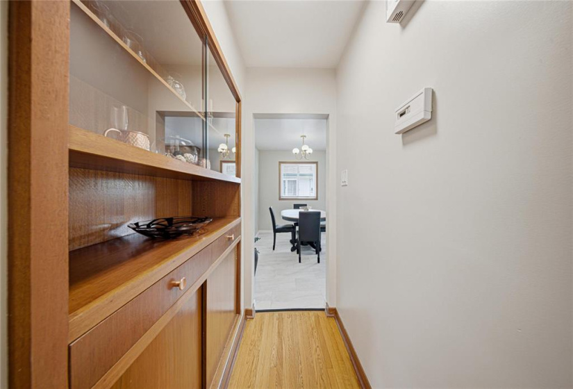 106 Duluth, 3 Bedrooms Bedrooms, 11 Rooms Rooms,1 BathroomBathrooms,Residential,For Sale,Duluth