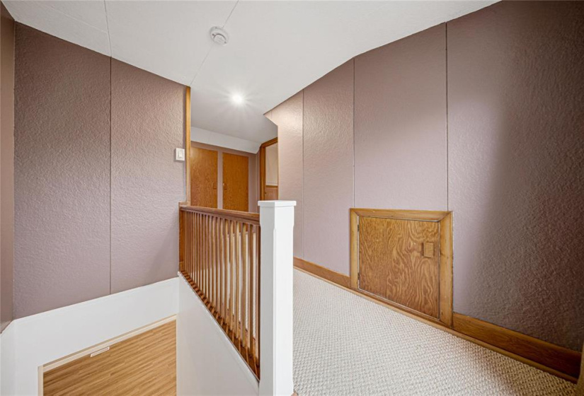 16 Rowe, 4 Bedrooms Bedrooms, 12 Rooms Rooms,1 BathroomBathrooms,Residential,For Sale,Rowe