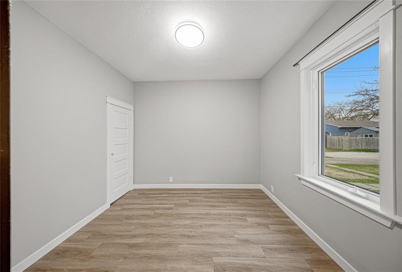 16 Rowe, 4 Bedrooms Bedrooms, 12 Rooms Rooms,1 BathroomBathrooms,Residential,For Sale,Rowe