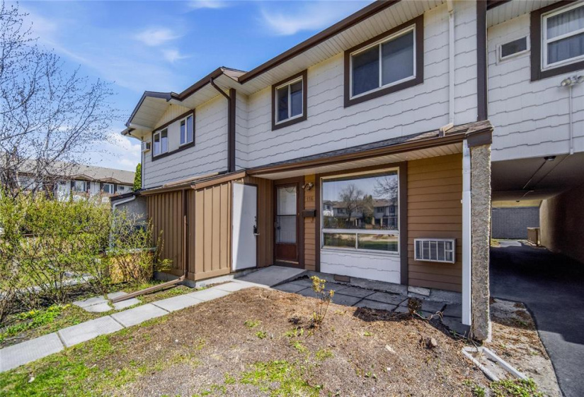 909 Jefferson, 2 Bedrooms Bedrooms, 8 Rooms Rooms,1 BathroomBathrooms,Condominium,For Sale,Jefferson