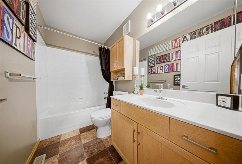 120 Fulton, 3 Bedrooms Bedrooms, 14 Rooms Rooms,3 BathroomsBathrooms,Residential,For Sale,Fulton