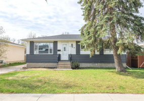 1164 Crestview Park, 3 Bedrooms Bedrooms, 7 Rooms Rooms,1 BathroomBathrooms,Residential,For Sale,Crestview Park 1164 Crestview Park, 3 Bedrooms Bedrooms, 7 Rooms Rooms,1 BathroomBathrooms,Residential,For Sale,Crestview Park