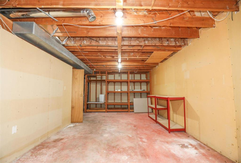 1164 Crestview Park, 3 Bedrooms Bedrooms, 7 Rooms Rooms,1 BathroomBathrooms,Residential,For Sale,Crestview Park