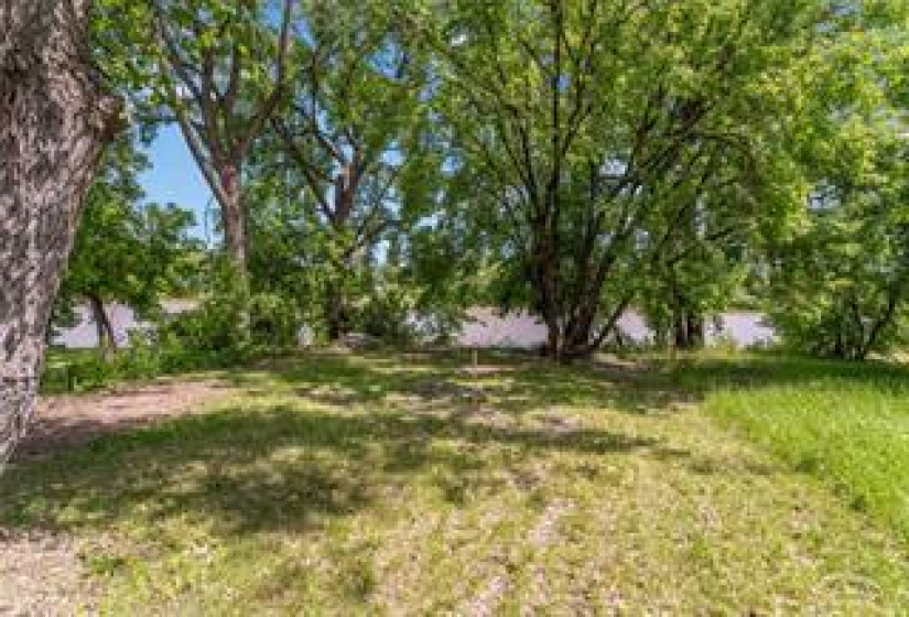253 SCOTIA, ,Residential,For Sale,SCOTIA