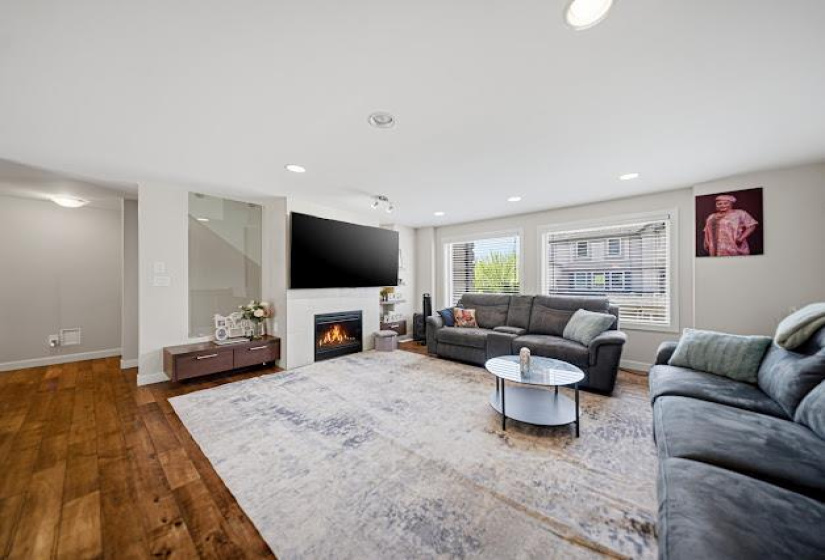 455 Shorehill, 3 Bedrooms Bedrooms, 11 Rooms Rooms,2 BathroomsBathrooms,Condominium,For Sale,Shorehill