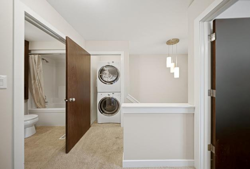 455 Shorehill, 3 Bedrooms Bedrooms, 11 Rooms Rooms,2 BathroomsBathrooms,Condominium,For Sale,Shorehill
