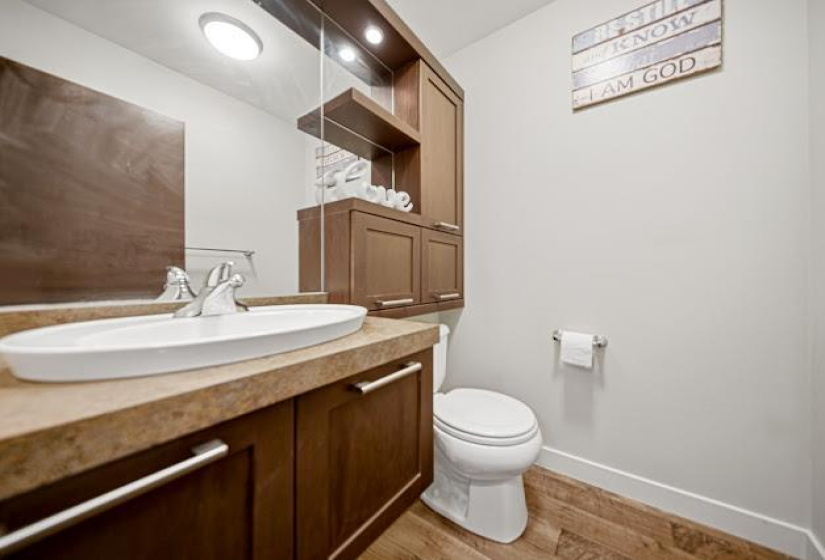 455 Shorehill, 3 Bedrooms Bedrooms, 11 Rooms Rooms,2 BathroomsBathrooms,Condominium,For Sale,Shorehill