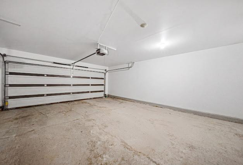 455 Shorehill, 3 Bedrooms Bedrooms, 11 Rooms Rooms,2 BathroomsBathrooms,Condominium,For Sale,Shorehill