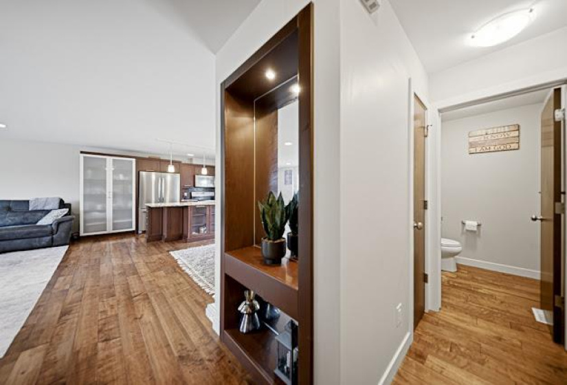 455 Shorehill, 3 Bedrooms Bedrooms, 11 Rooms Rooms,2 BathroomsBathrooms,Condominium,For Sale,Shorehill