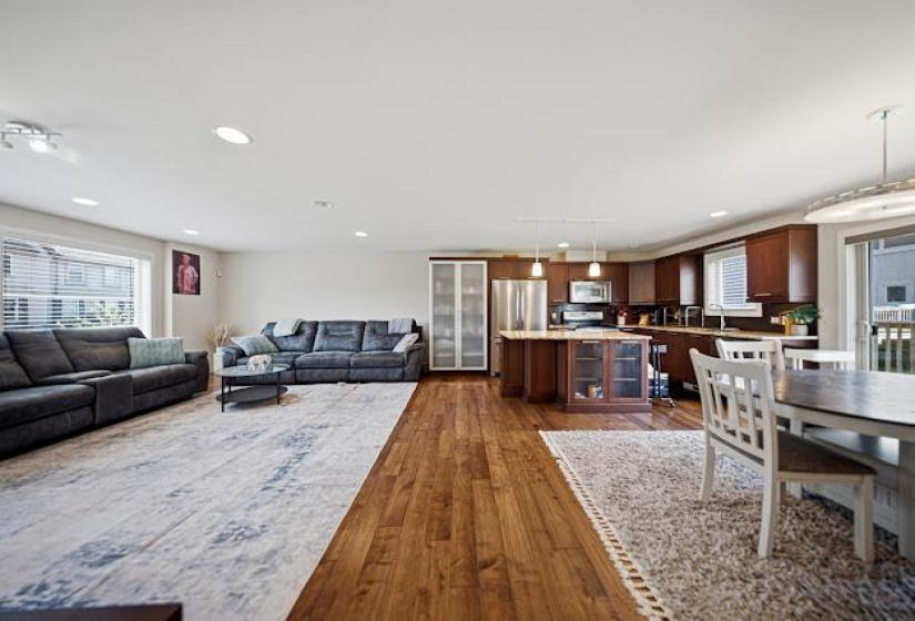 455 Shorehill, 3 Bedrooms Bedrooms, 11 Rooms Rooms,2 BathroomsBathrooms,Condominium,For Sale,Shorehill
