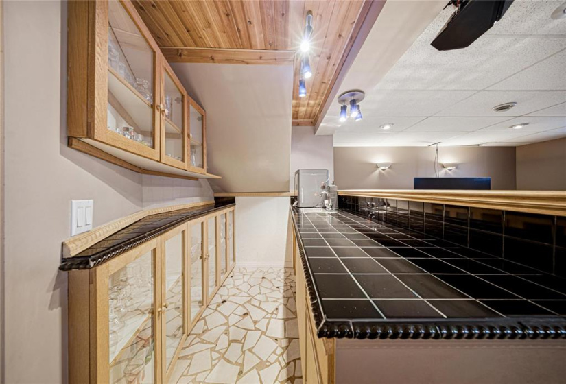 11 Birch, ,Residential,For Sale,Birch