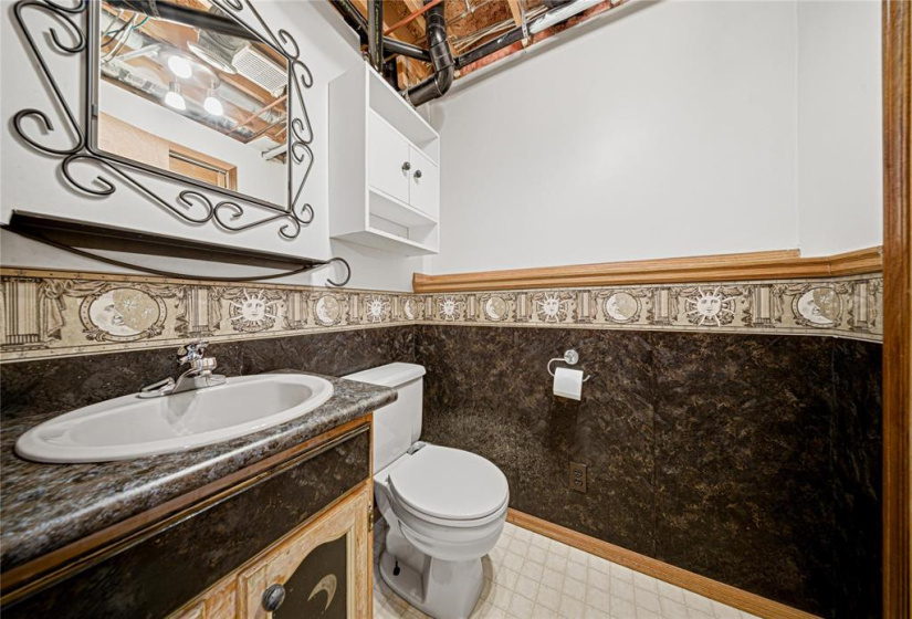 11 Birch, ,Residential,For Sale,Birch