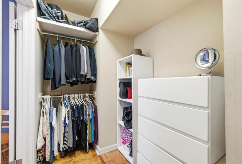 734 Dorchester, 2 Bedrooms Bedrooms, 8 Rooms Rooms,1 BathroomBathrooms,Condominium,For Sale,Dorchester