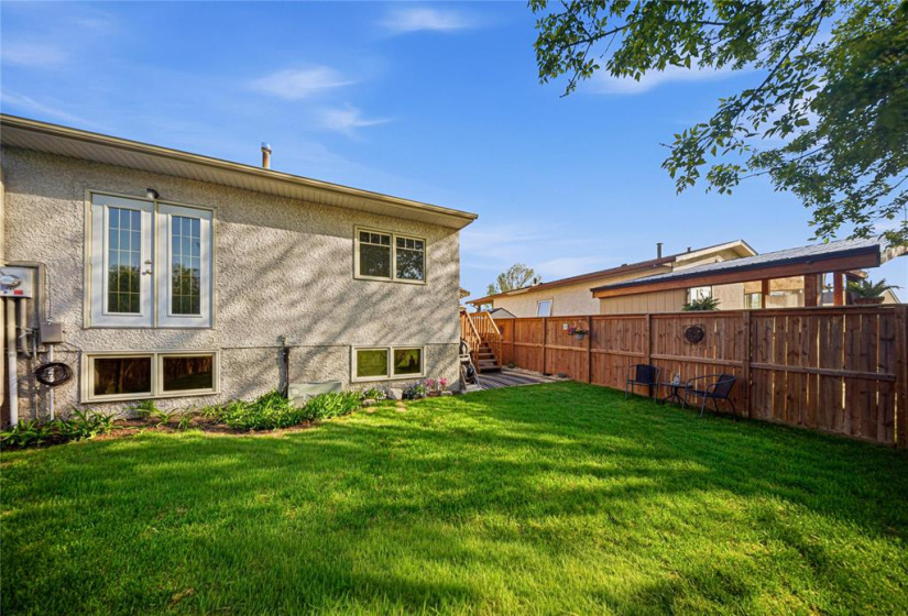 242 Tufnell, 3 Bedrooms Bedrooms, 11 Rooms Rooms,2 BathroomsBathrooms,Residential,For Sale,Tufnell