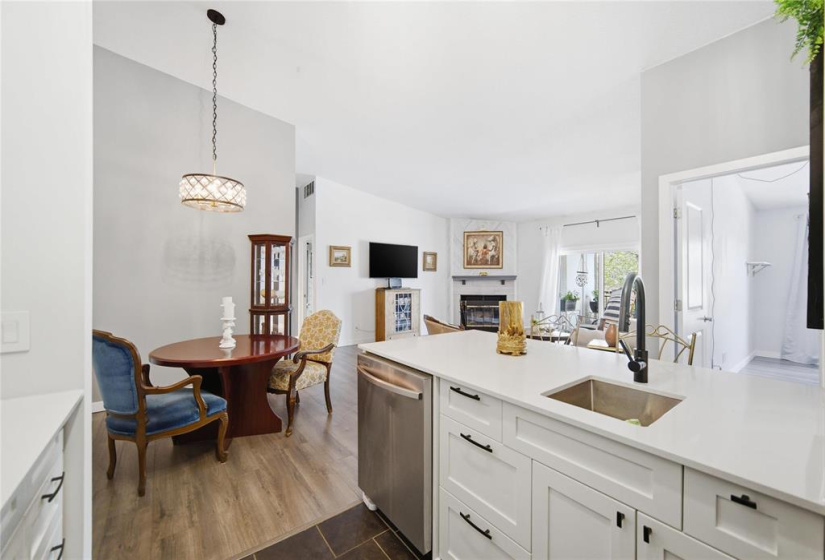 132 Portsmouth, 2 Bedrooms Bedrooms, 8 Rooms Rooms,2 BathroomsBathrooms,Condominium,For Sale,Portsmouth
