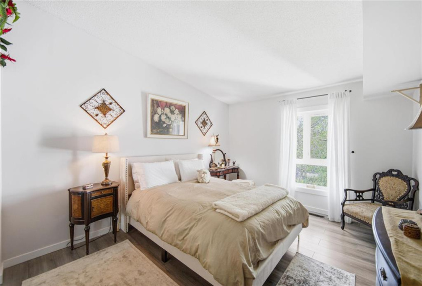 132 Portsmouth, 2 Bedrooms Bedrooms, 8 Rooms Rooms,2 BathroomsBathrooms,Condominium,For Sale,Portsmouth