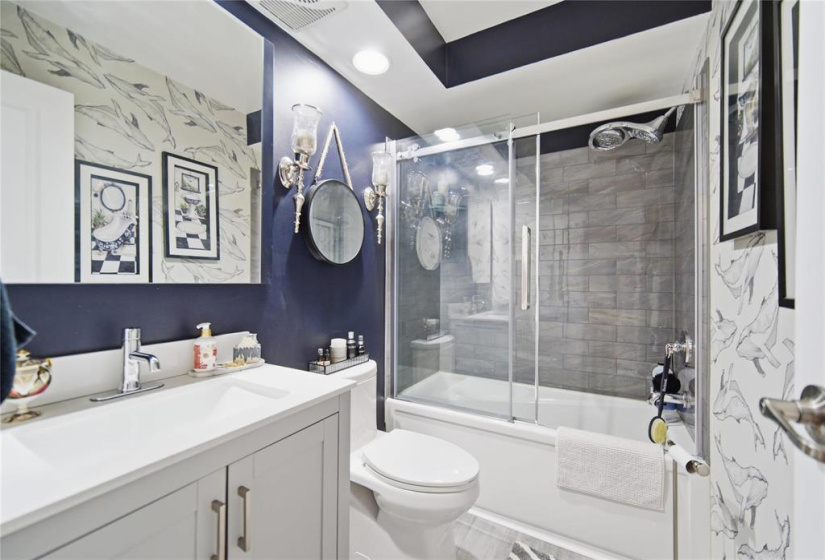 132 Portsmouth, 2 Bedrooms Bedrooms, 8 Rooms Rooms,2 BathroomsBathrooms,Condominium,For Sale,Portsmouth